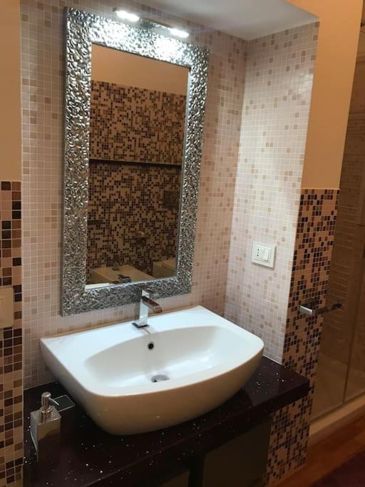 Thesan Lodge, Chic & Modern Design Apartment 格罗塞托 外观 照片